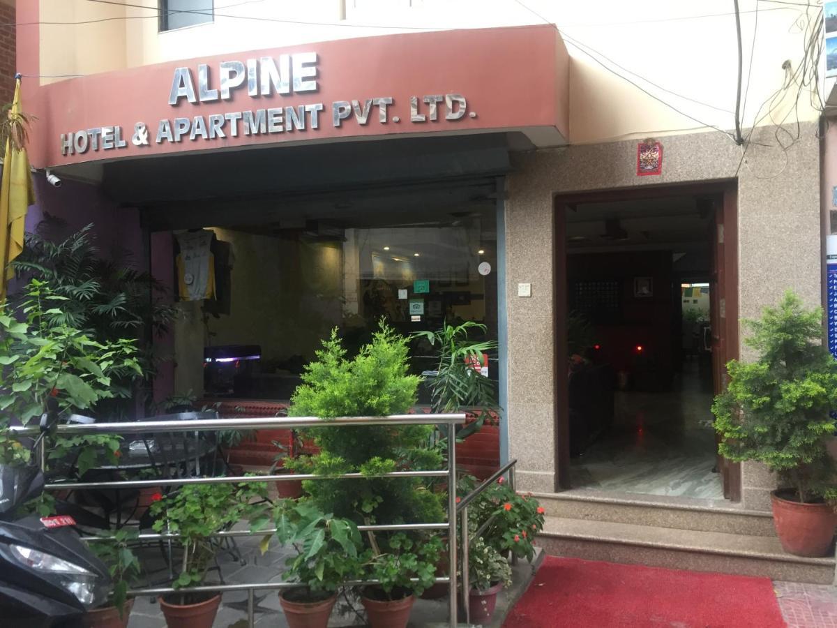 Alpine Hotel & Apartment Kathmandu Bagian luar foto